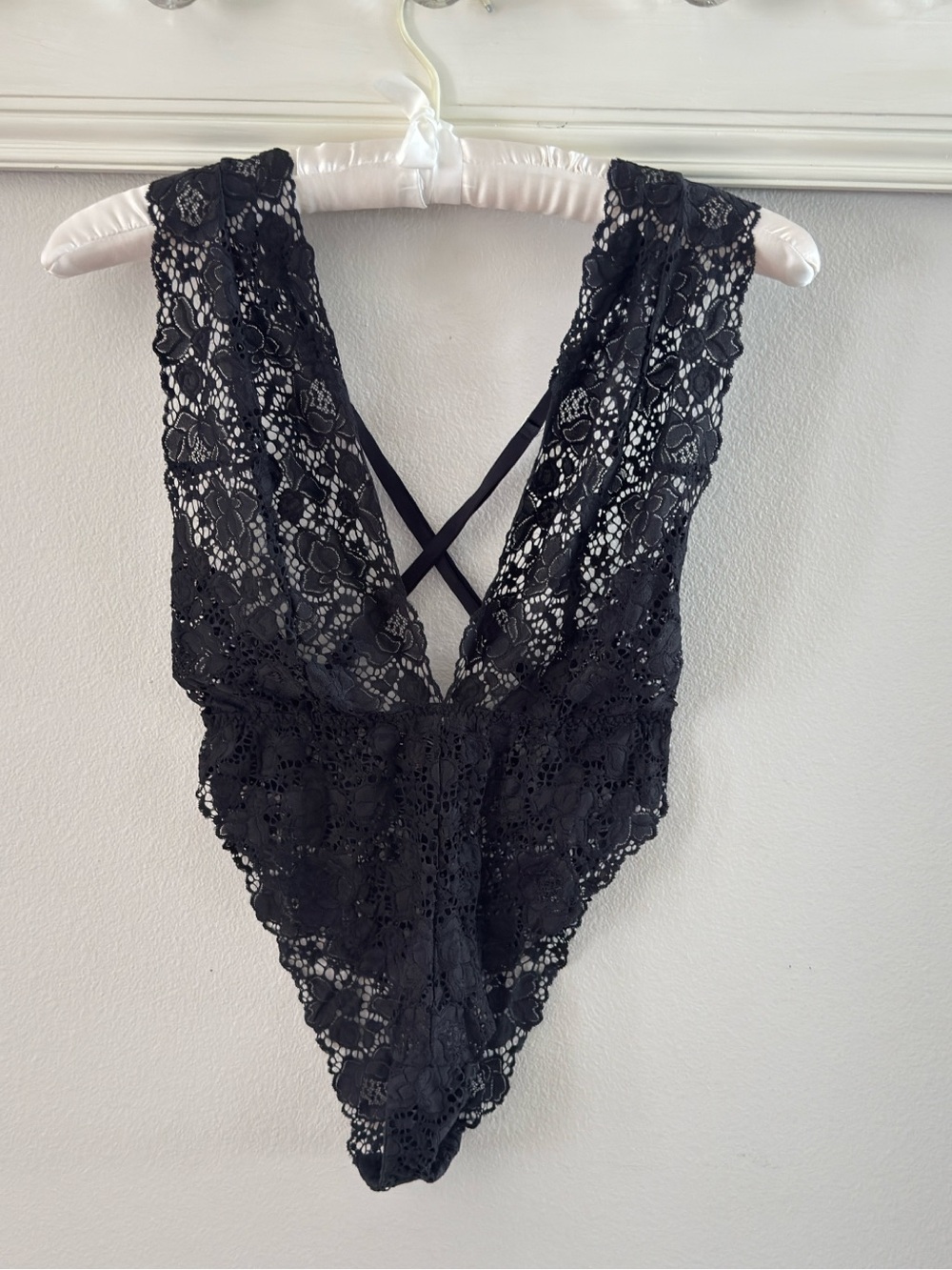 Victoria's Secret Black Lace Intimates Lingerie size M.